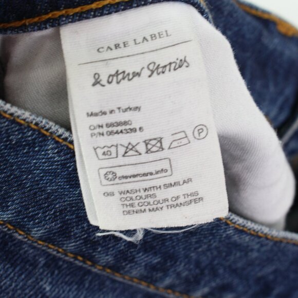 & Other Stories Button Fly Dark Wash Jeans Size 27 - Picture 8 of 9
